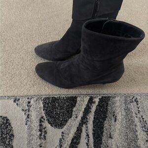 Aquatalia Elegant Black Women's Boots
